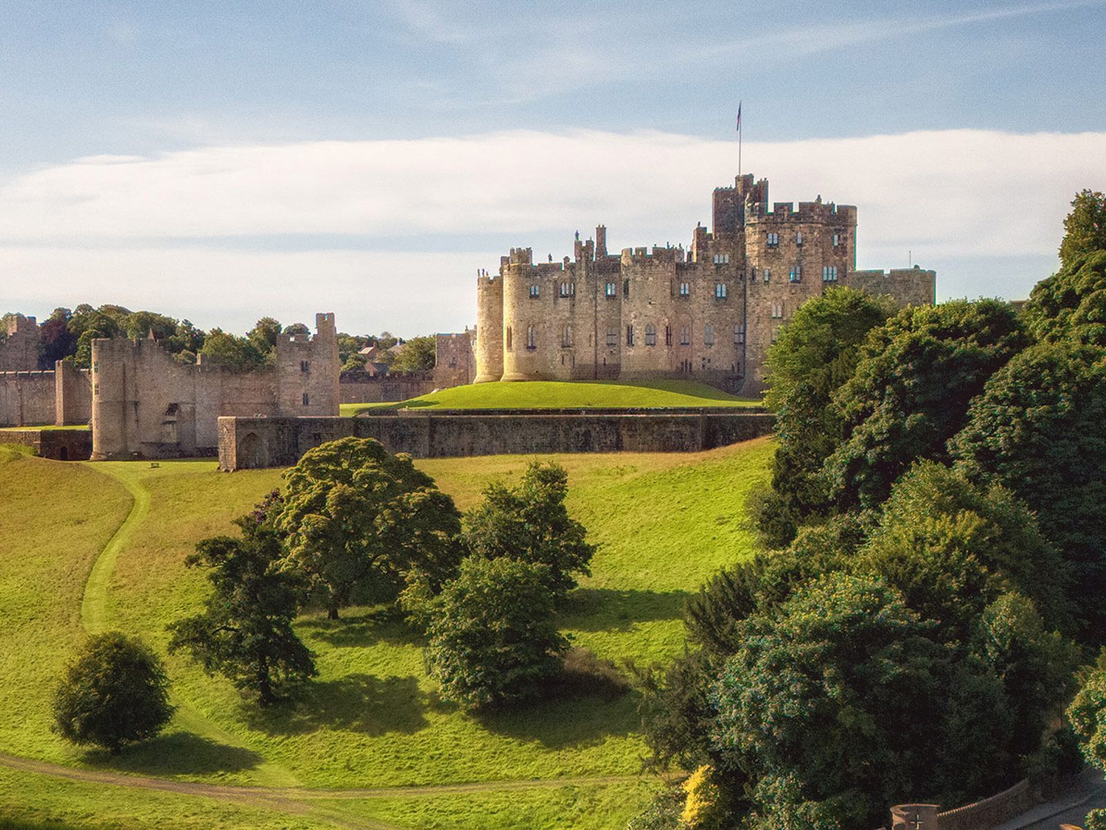 Alnwick Castle Gardens England Alnwick Castle Gardens England