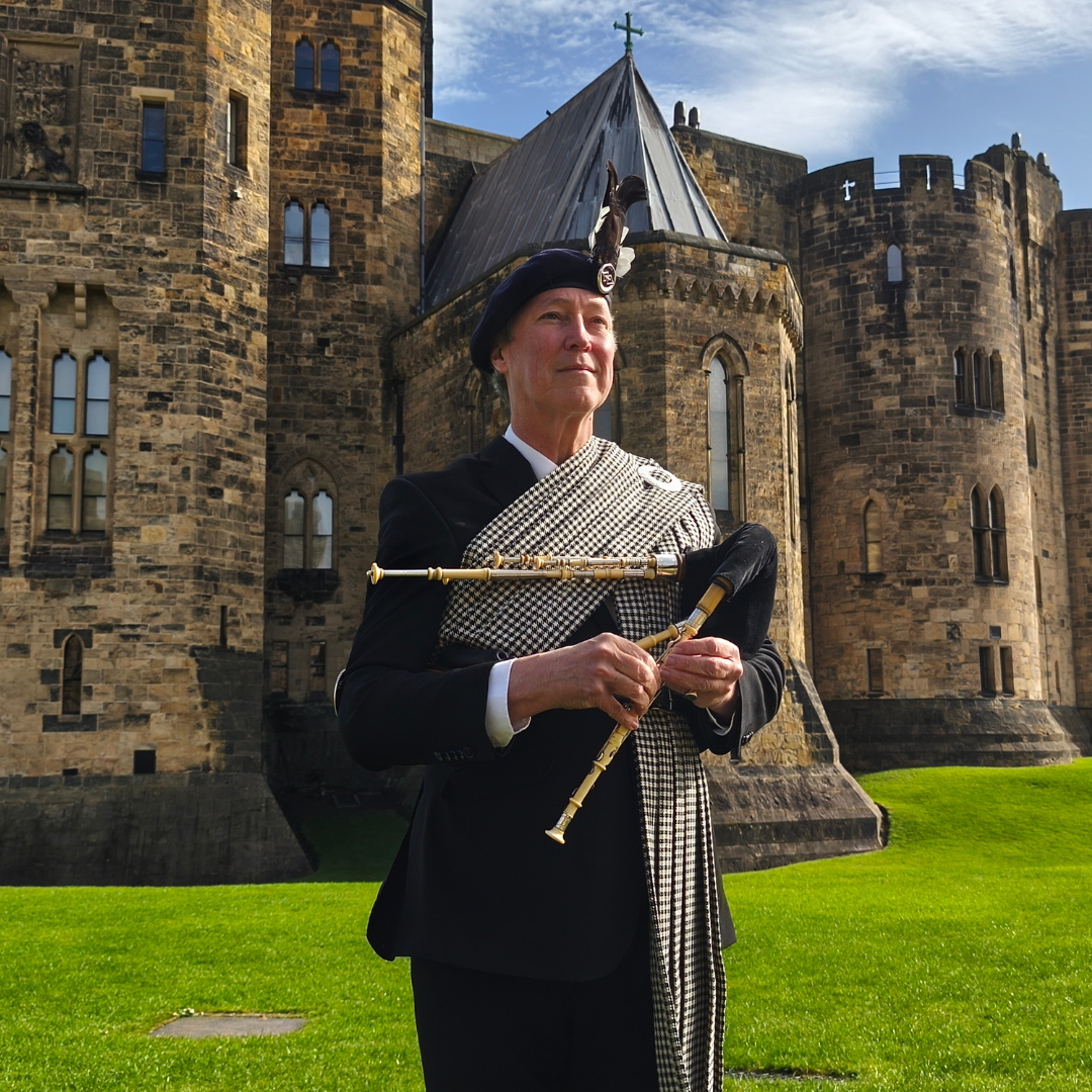 Northumbrian Piper (1)